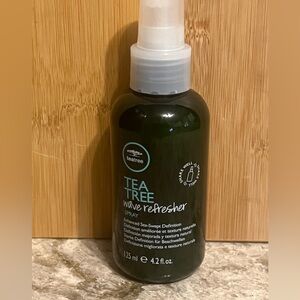 Paul Mitchell Tea Tree Wave Refresher Spray